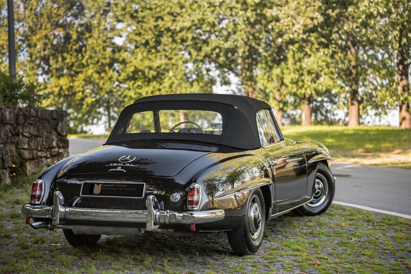 1963 Mercedes 190SL